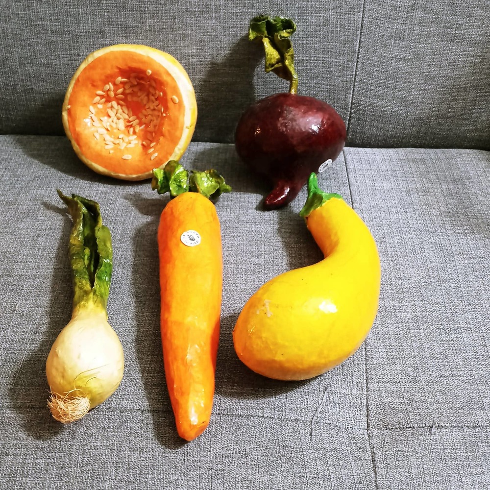 Vtg Fruit Vegetables Paper Mache Mexico Carrot Radish Onion Squash Cantaloupe
